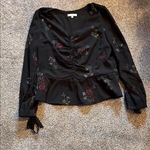 Skies Are Blue Black Floral Ruched Blouse